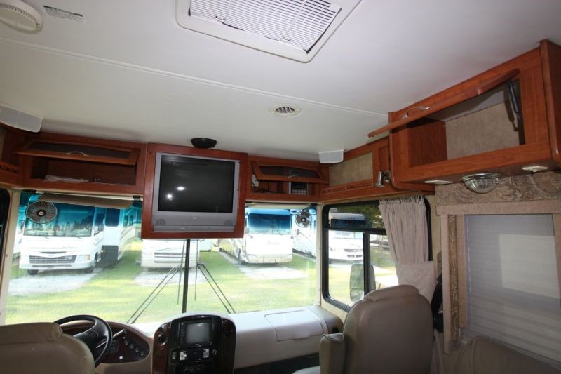 2007 Georgetown XL 370TS - 011