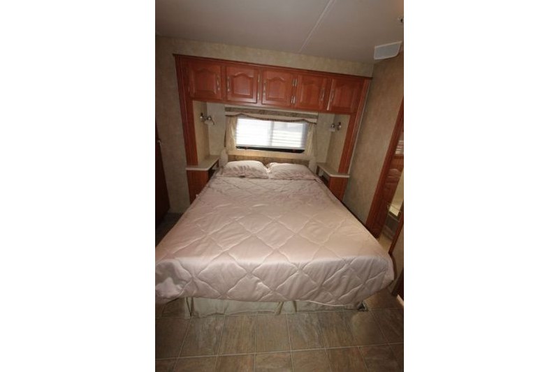 2007 Georgetown XL 370TS - 032