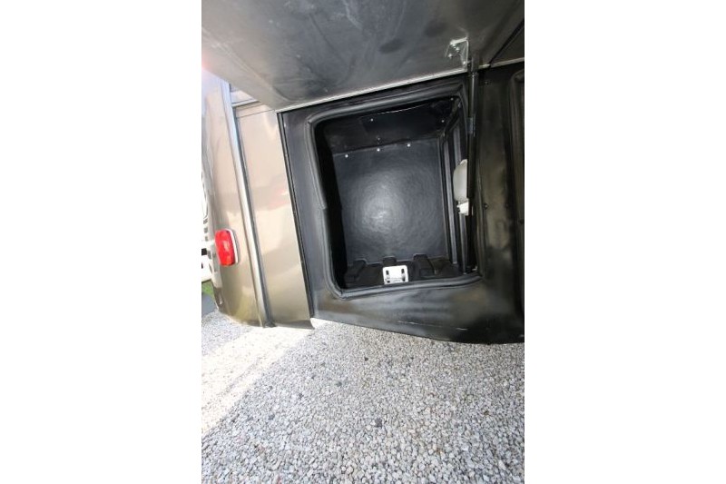 2007 Georgetown XL 370TS - 047