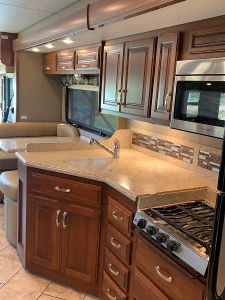 2017 Forest River Berkshire 34QS - 009