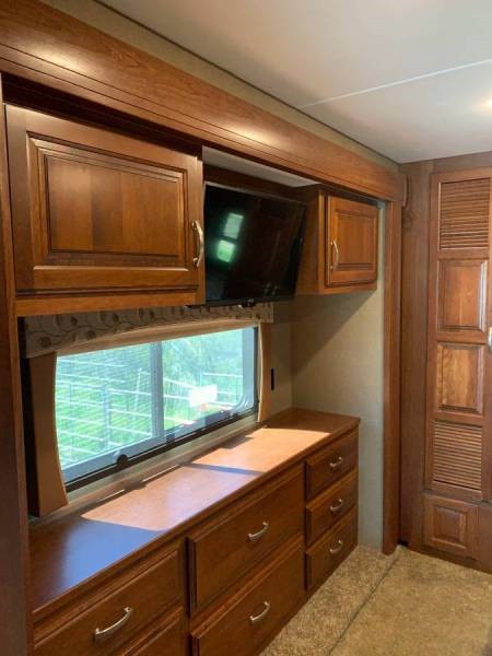 2017 Forest River Berkshire 34QS - 014