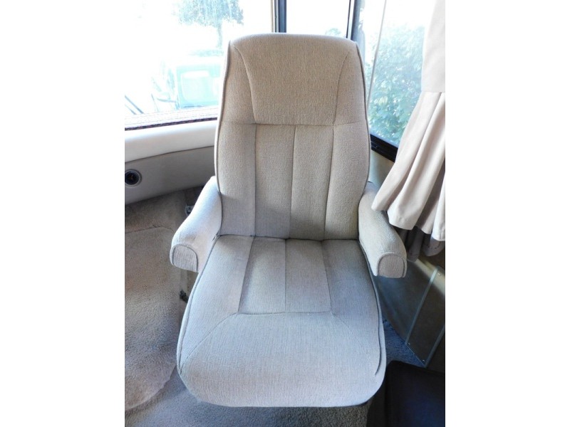 2006 Forest River Georgetown SE 350DS - 008