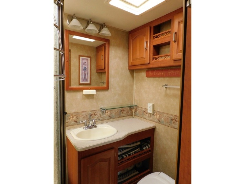 2006 Forest River Georgetown SE 350DS - 025