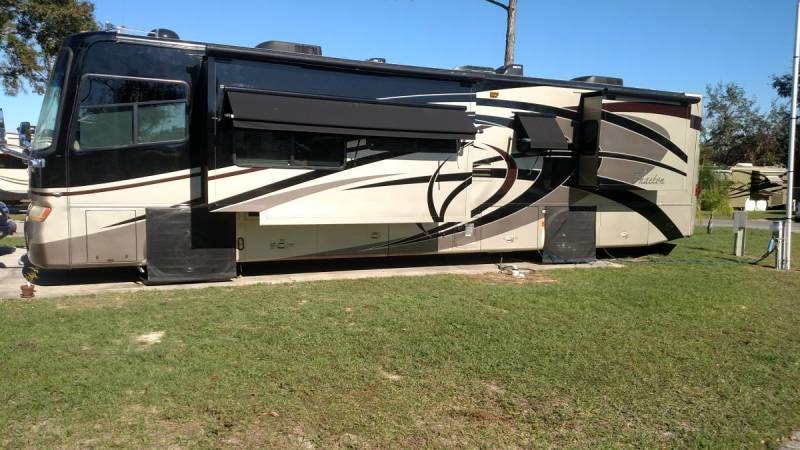 2007 Tiffin Phaeton 40QSH