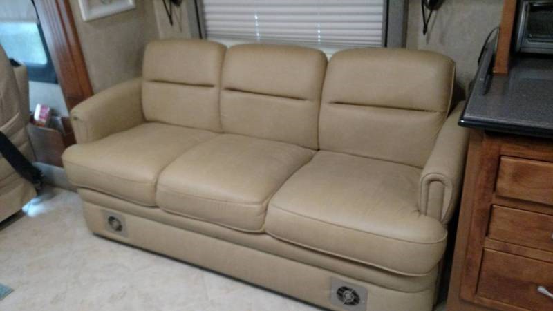 2007 Tiffin Phaeton 40QSH - 005