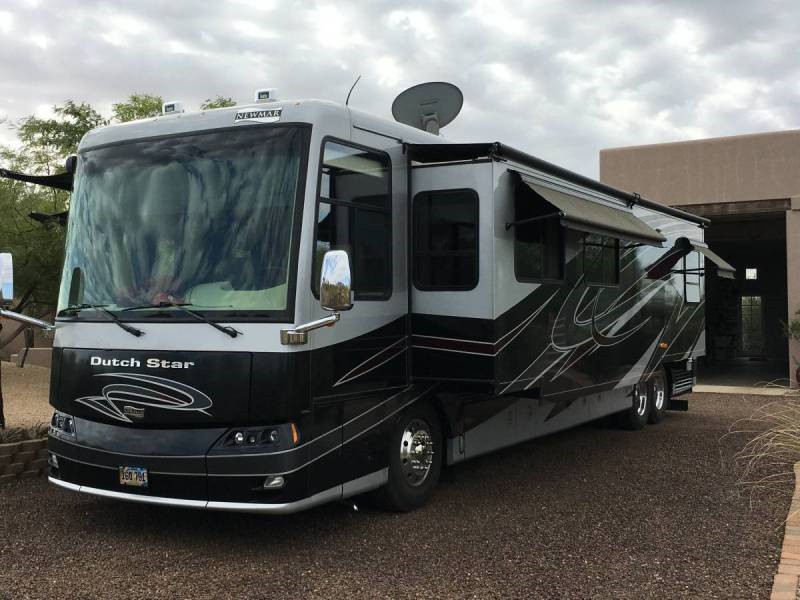 2012 Newmar Dutch Star 4346 - 001