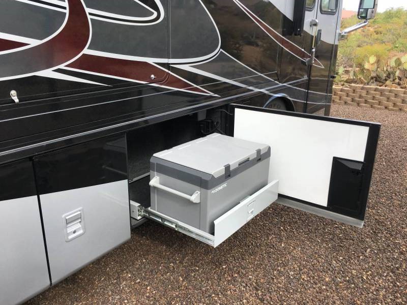 2012 Newmar Dutch Star 4346 - 005