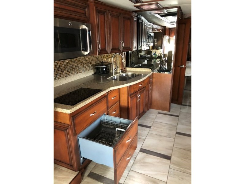 2014 Newmar Mountain Aire 4369 - 008