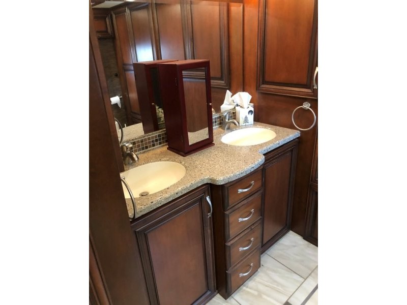 2014 Newmar Mountain Aire 4369 - 012