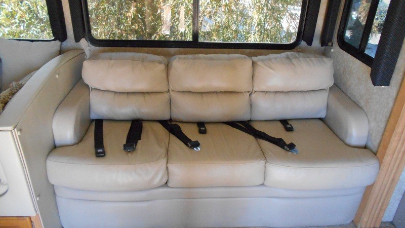 2006 Four Winds Chateau 34R - 021