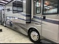 2004 Winnebago Vectra 40KD - 001