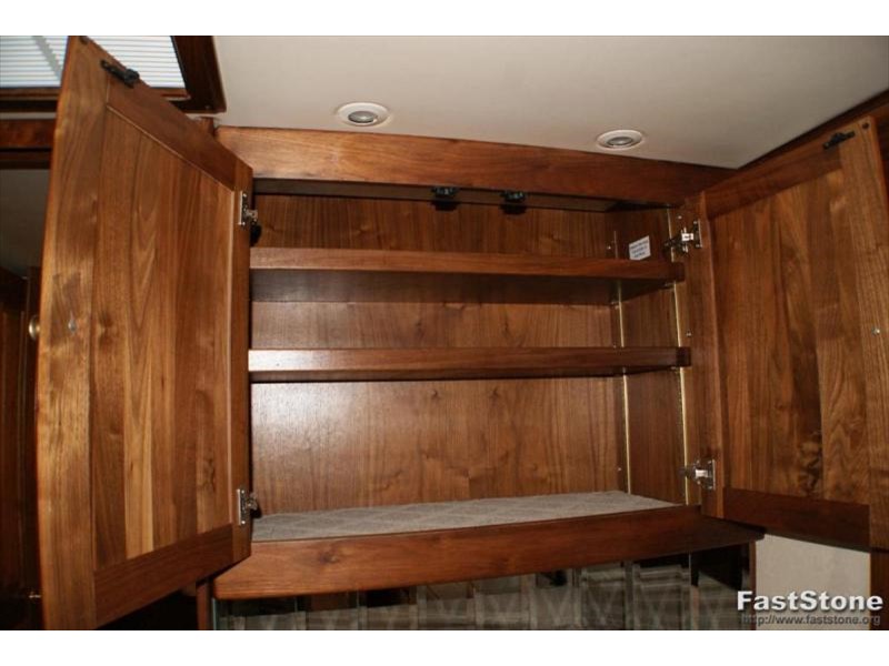 2002 Monaco Dynasty 40 Chancellor - 042