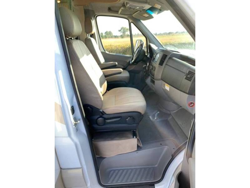 2019 Thor Freedom Elite 24FE  - 004