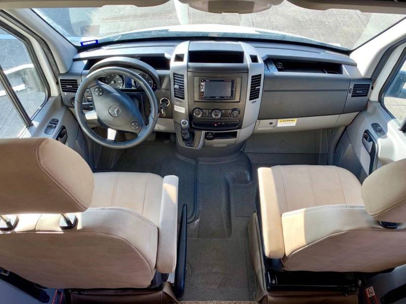 2019 Thor Freedom Elite 24FE  - 013