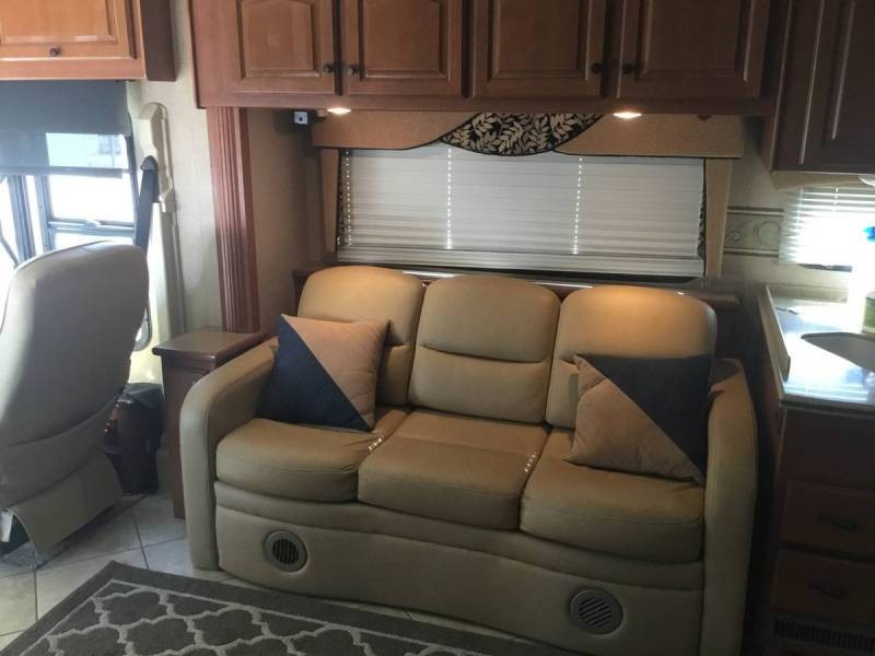 2010 Damon Tuscany 4072 - 009