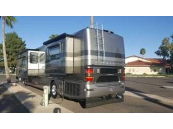 2005 American Coach American Tradition 40J - 003