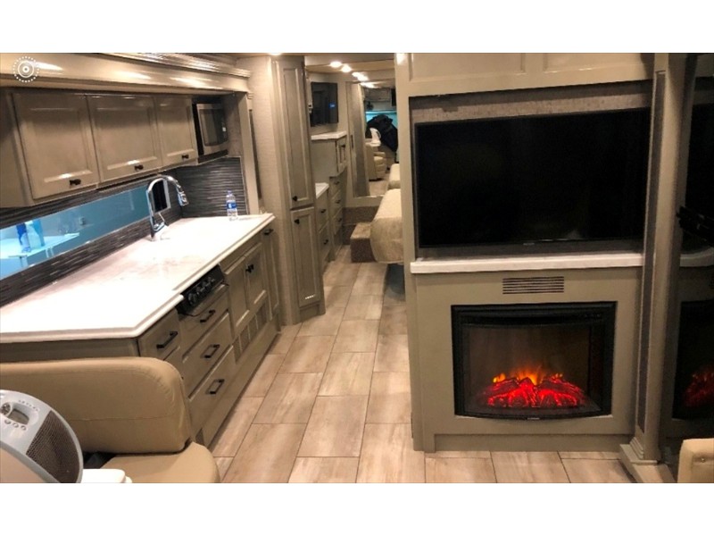 2020 Tiffin Allegro Breeze 33BR - 005