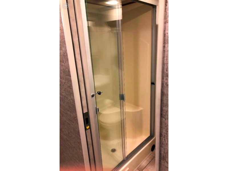2020 Tiffin Allegro Breeze 33BR - 008