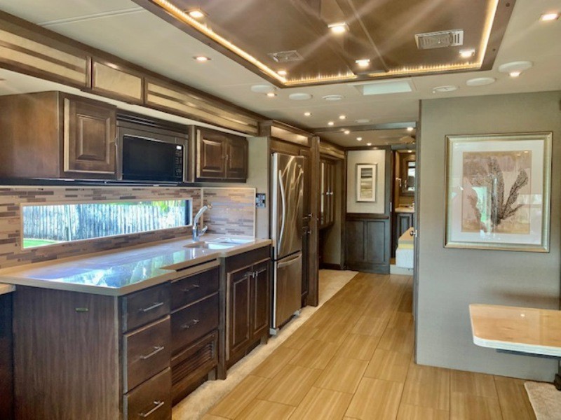 2019 Tiffin Allegro RED 37BA - 008