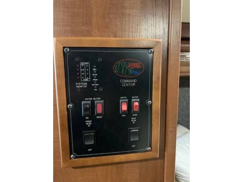 2016 Forest River Georgetown 335DS - 009