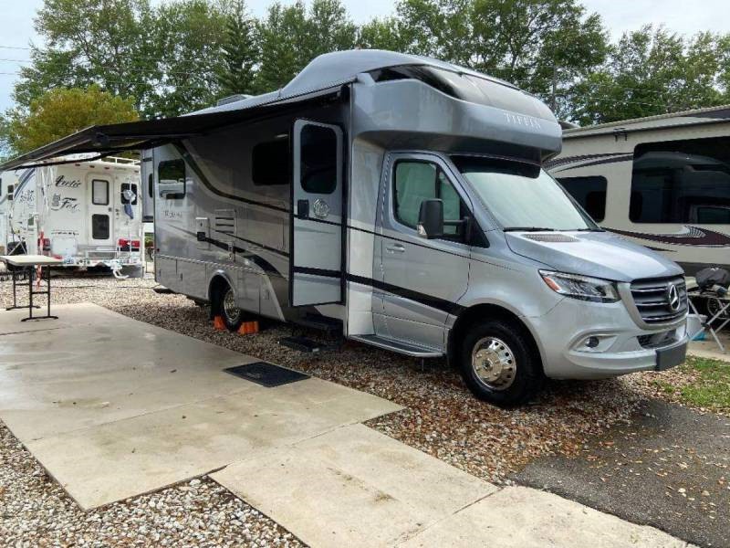 2020 Tiffin Wayfarer 25QW - 002