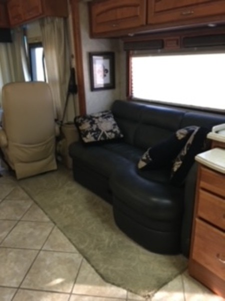2007 Holiday Rambler Endeavor 40PRQ - 006