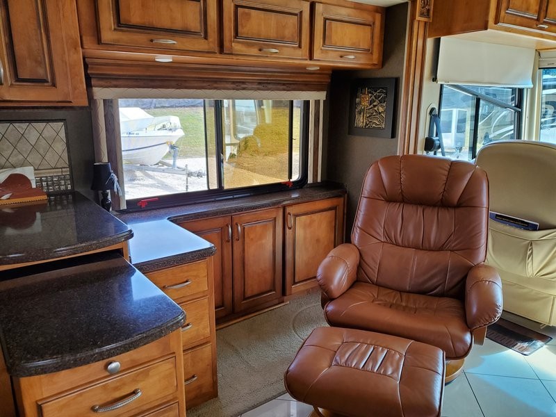 2012 Holiday Rambler Endeavor 43DFT - 009