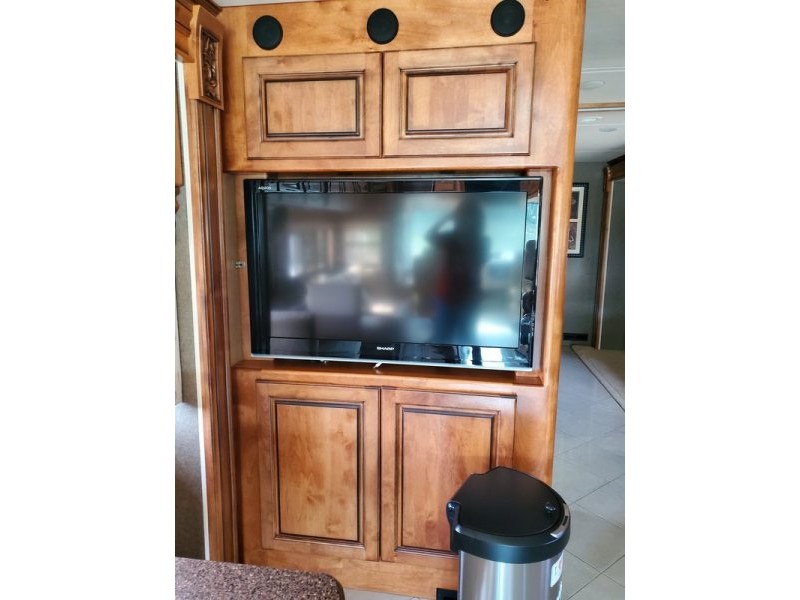 2012 Holiday Rambler Endeavor 43DFT - 016