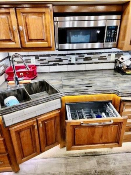 2017 Allegro Bus 45 OPP - 008