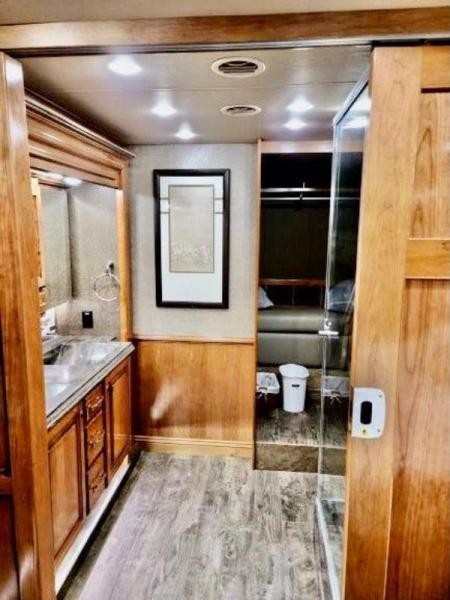 2017 Allegro Bus 45 OPP - 020