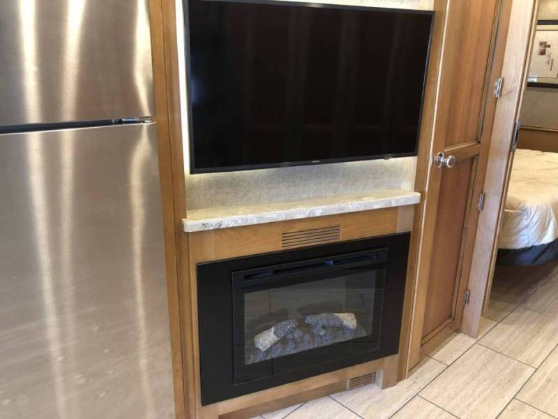 2018 Tiffin Allegro Open Road 32SA - 009