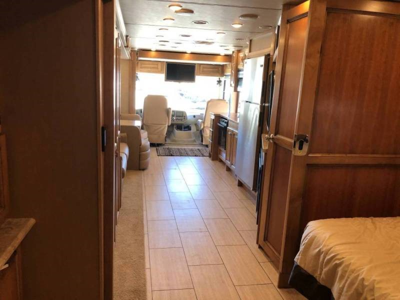 2018 Tiffin Allegro Open Road 32SA - 010