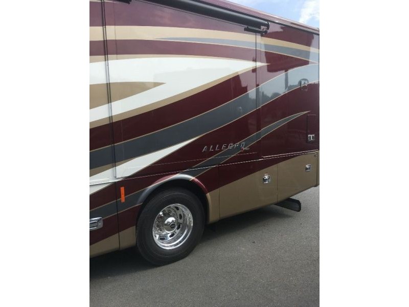 2019 Tiffin Allegro RED 37BA - 003