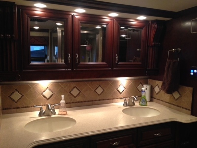 2011 American Coach Heritage 45BT - 017