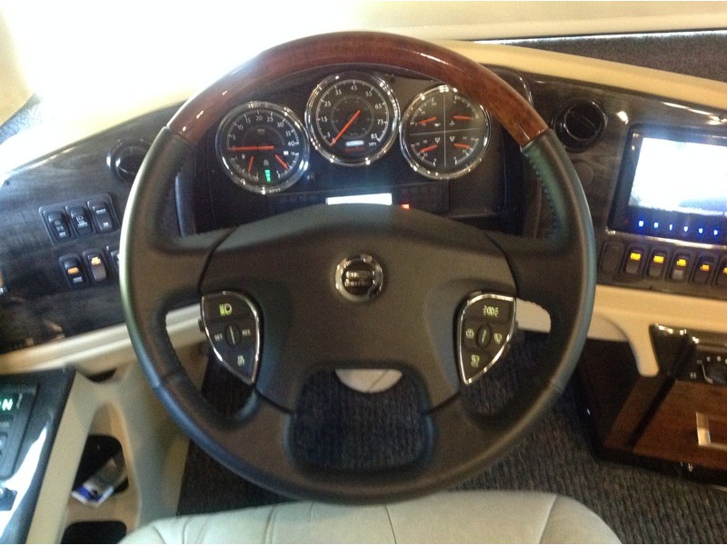 2016 Tiffin Allegro Bus 45OP - 009