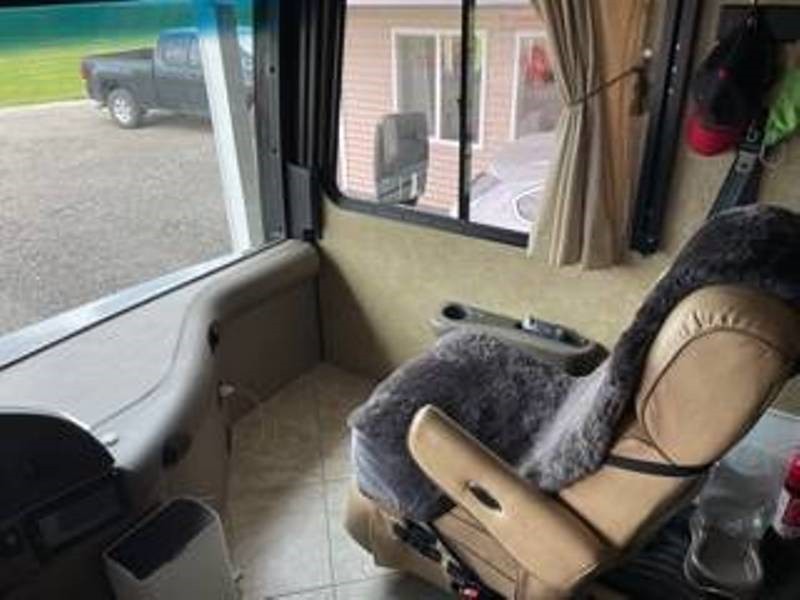 2013 Fleetwood Excursion 33A - 010