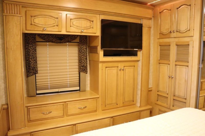 2006 Newmar Mountain Aire 4141 - 019