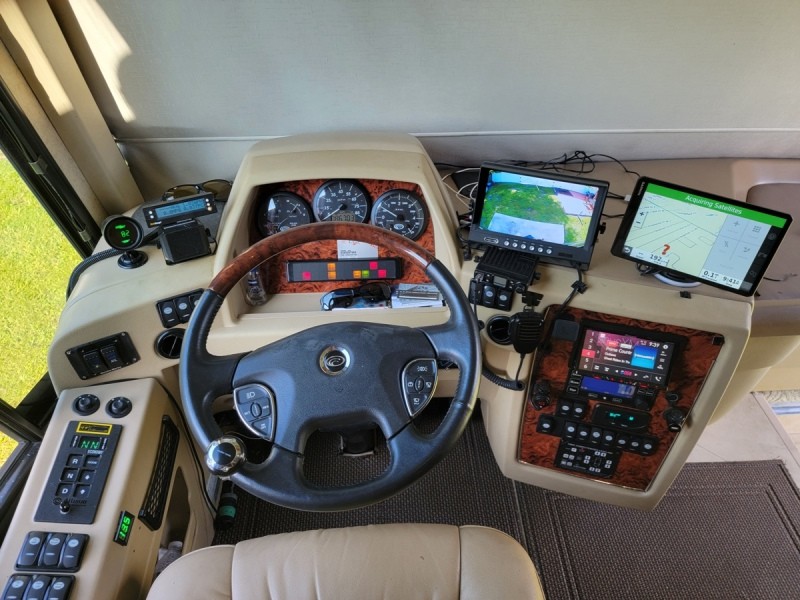 2008 Country Coach Intrigue 530 Jubilee - 024