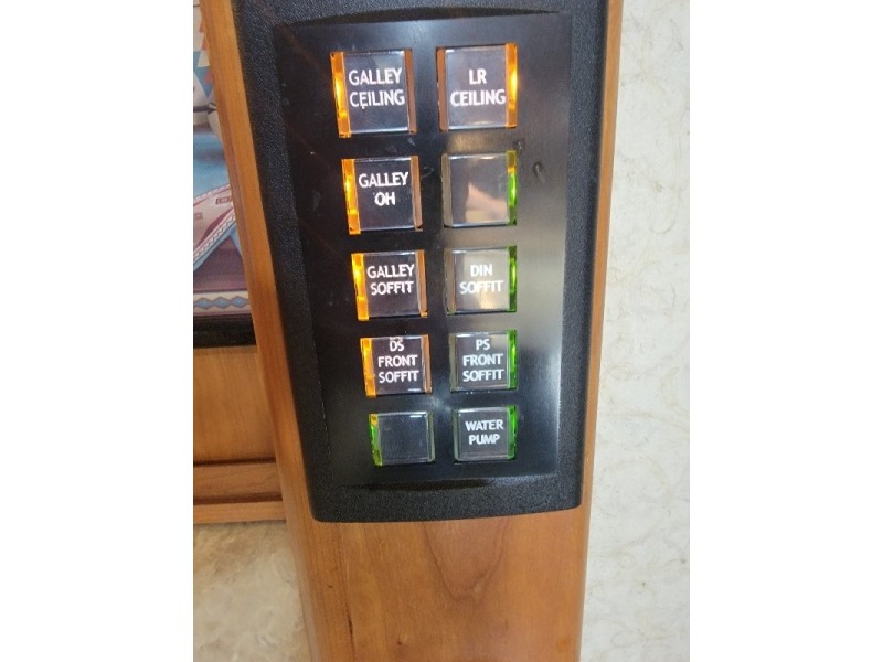 2008 Country Coach Intrigue 530 Jubilee - 044