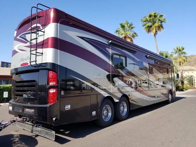 2013 Tiffin Allegro Bus 43QGP - 002