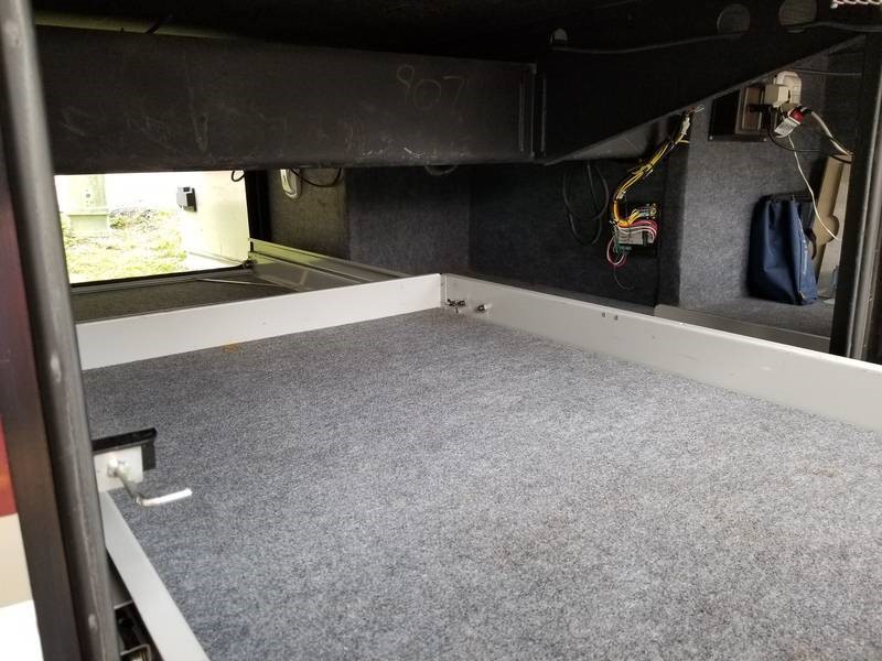 2013 Tiffin Allegro Bus 43QGP - 043