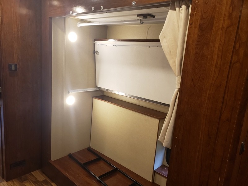 2018 Coachmen Pursuit 33BH - 014