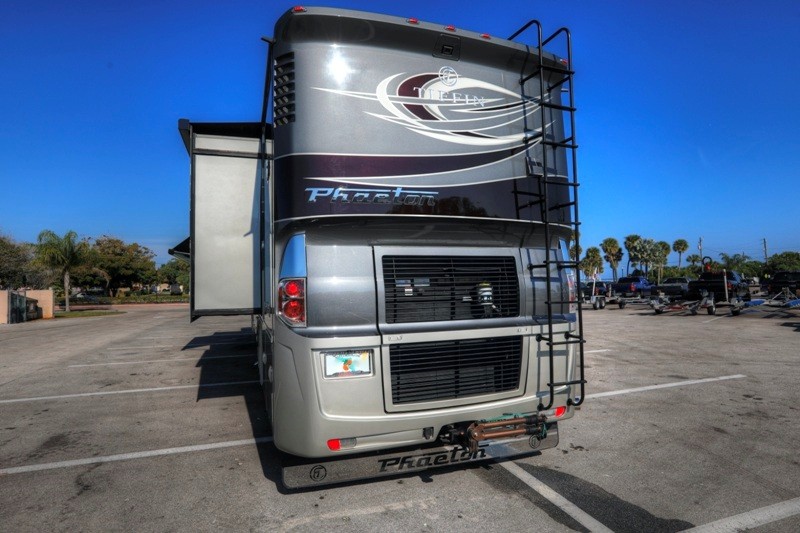 2019 Tiffin Phaeton 37BH - 008