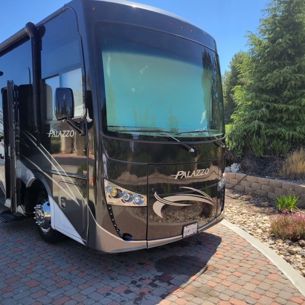 2016 Thor Palazzo 33.2 - 010