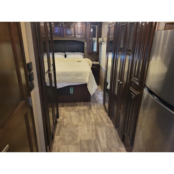 2016 Thor Palazzo 33.2 - 035