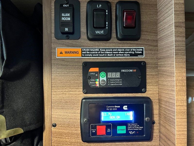 2017 Winnebago View 24J - 015