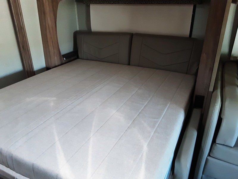 2020 Jayco Melbourne Prestige 24RP - 015