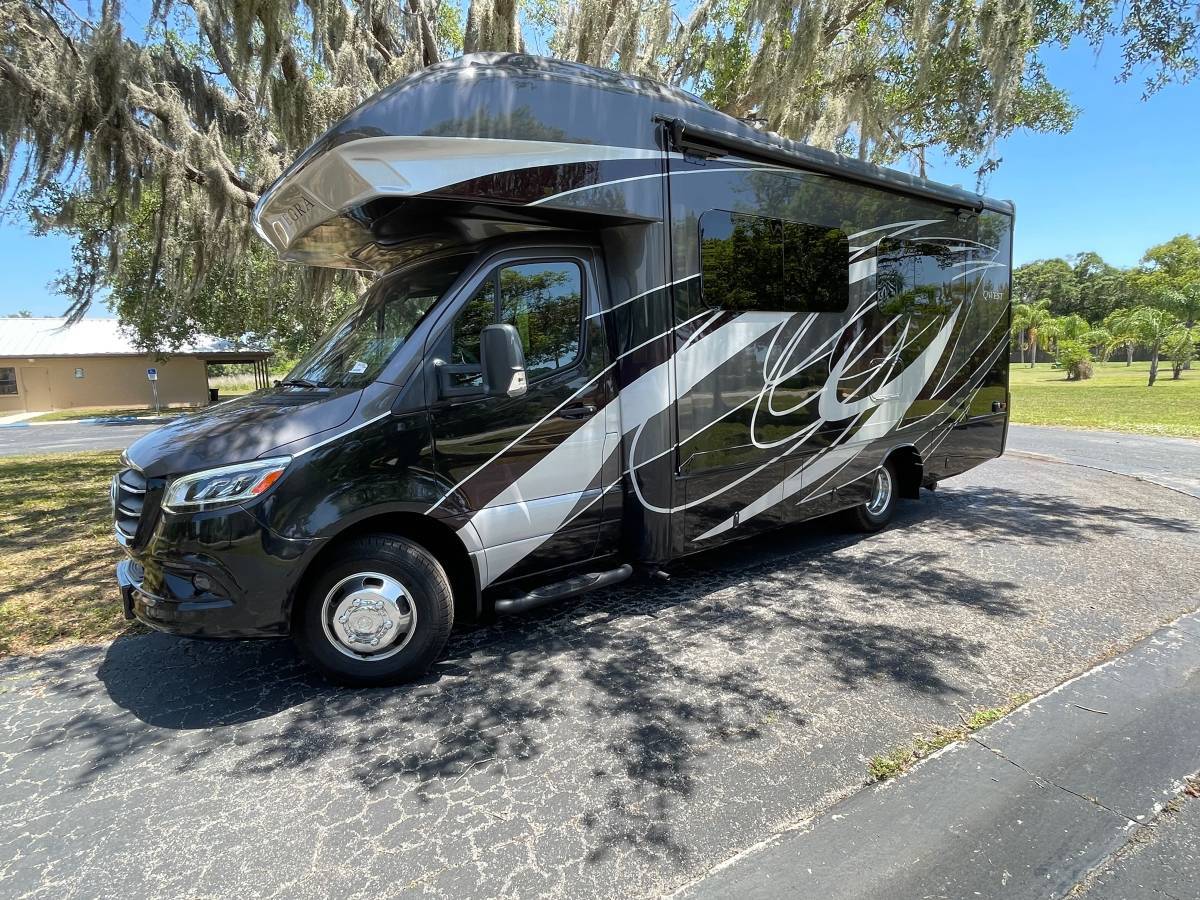 2021 Entegra Qwest 24R * Mercedes Benz Sprinter