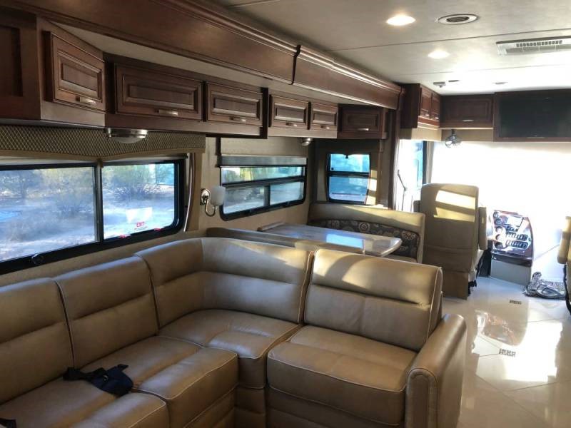 2014 Forest River Berkshire 400BH - 009