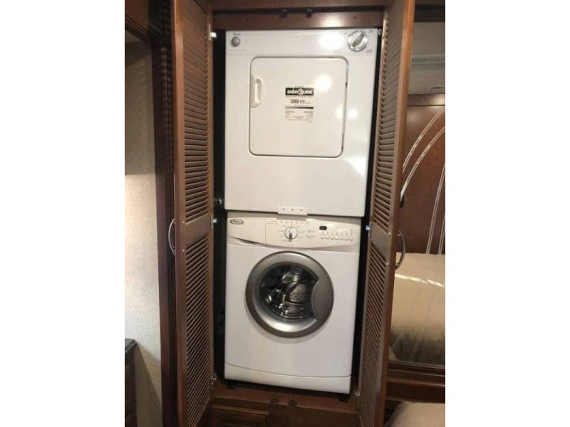 2014 Forest River Berkshire 400BH - 018